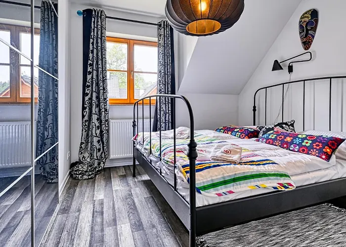 Na Mysliwskiej Z 3 Sypialniami - 5d Lägenhet Karpacz